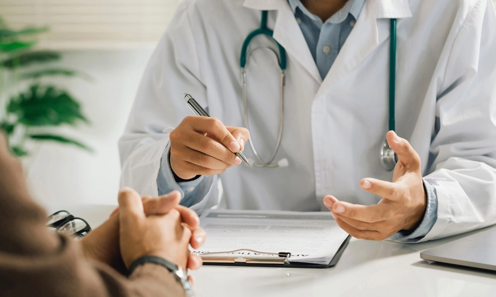 HEALTHCARE & PHARMACEUTICALS